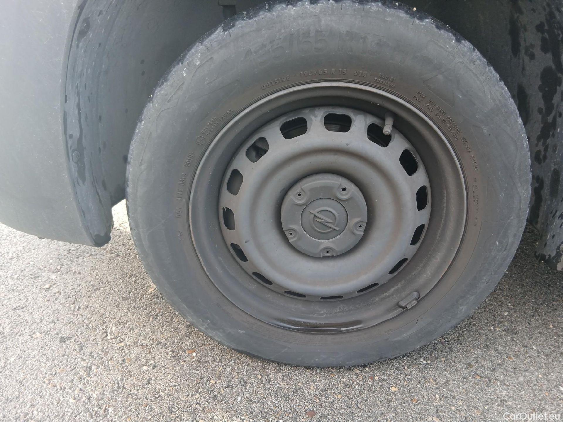  Opel  Combo OPEL  / 2018 / 3P / furgón derivado de turismo 1.5 TD S/S 75kW (100CV) Express L H1 650 (CX) #18