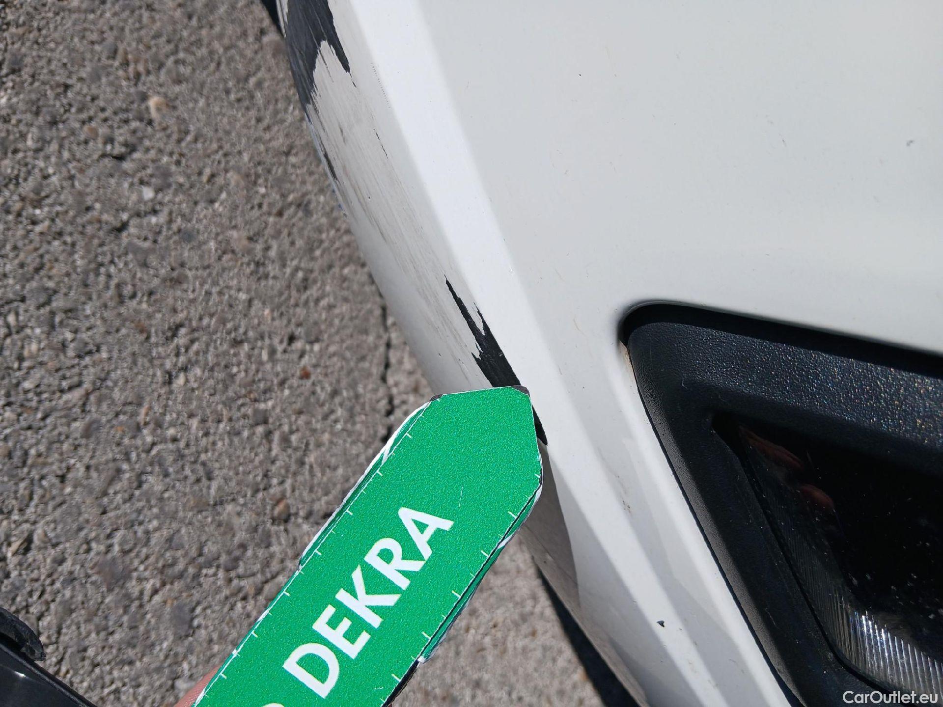  Seat  Ibiza SEAT  / 2017 / 5P / berlina con portón 1.0 MPI 59kW (80CV) Reference Plus(SP) #17