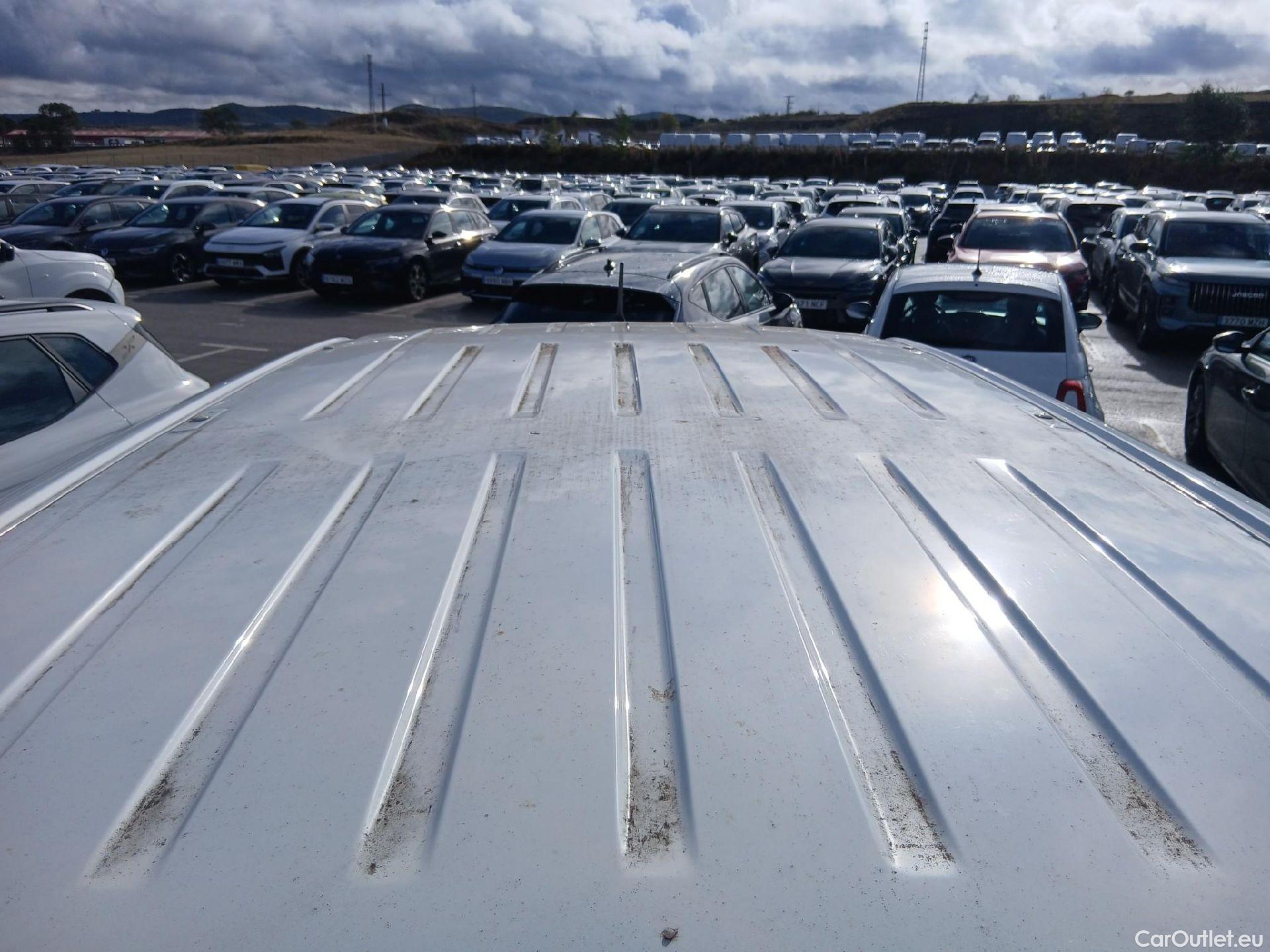  Opel  Combo OPEL  / 2018 / 3P / furgón derivado de turismo 1.5 TD S/S 75kW (100CV) Express L H1 650 (CX) #38