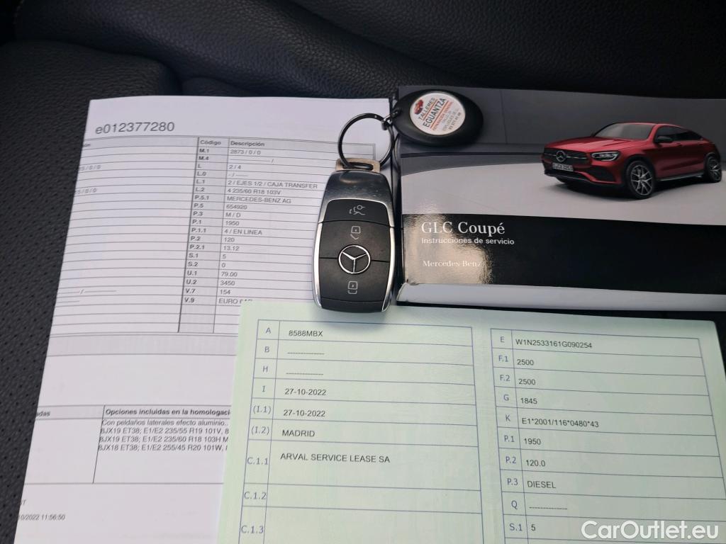  Mercedes  G-Klasee MERCEDES-BENZ GLC Coupé / 2019 / 5P / coupé GLC 200 d 4MATIC #2