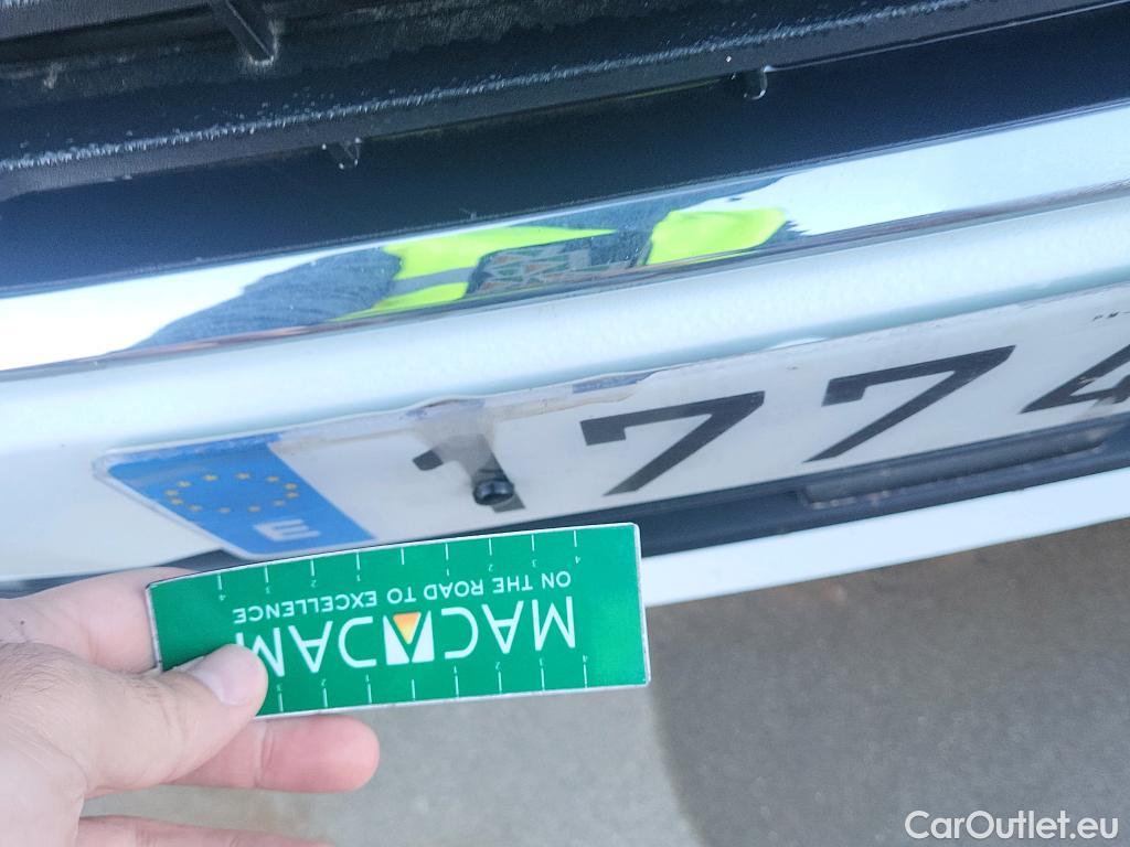  Ford  Grand Tourneo FORD  Connect / 2013 / 5P / monovolumen 1.5 TDCi 74kW (100CV) Titanium #16