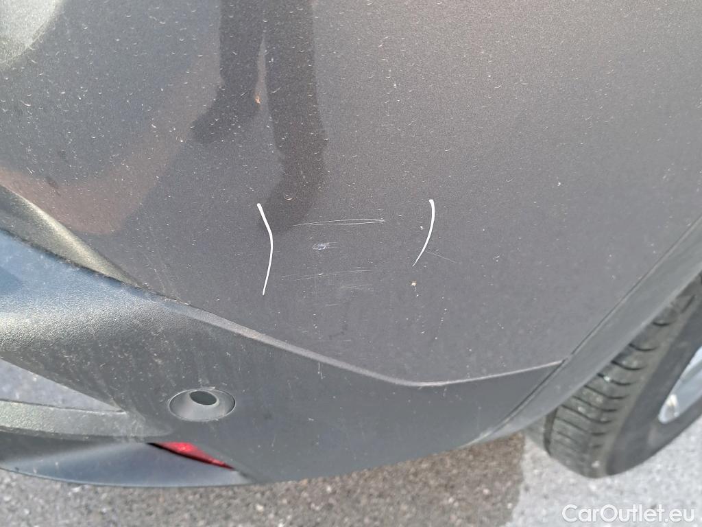  Peugeot  3008 PEUGEOT  Hybrid / 2020 / 5P / todoterreno 225 e-EAT8 Allure #16