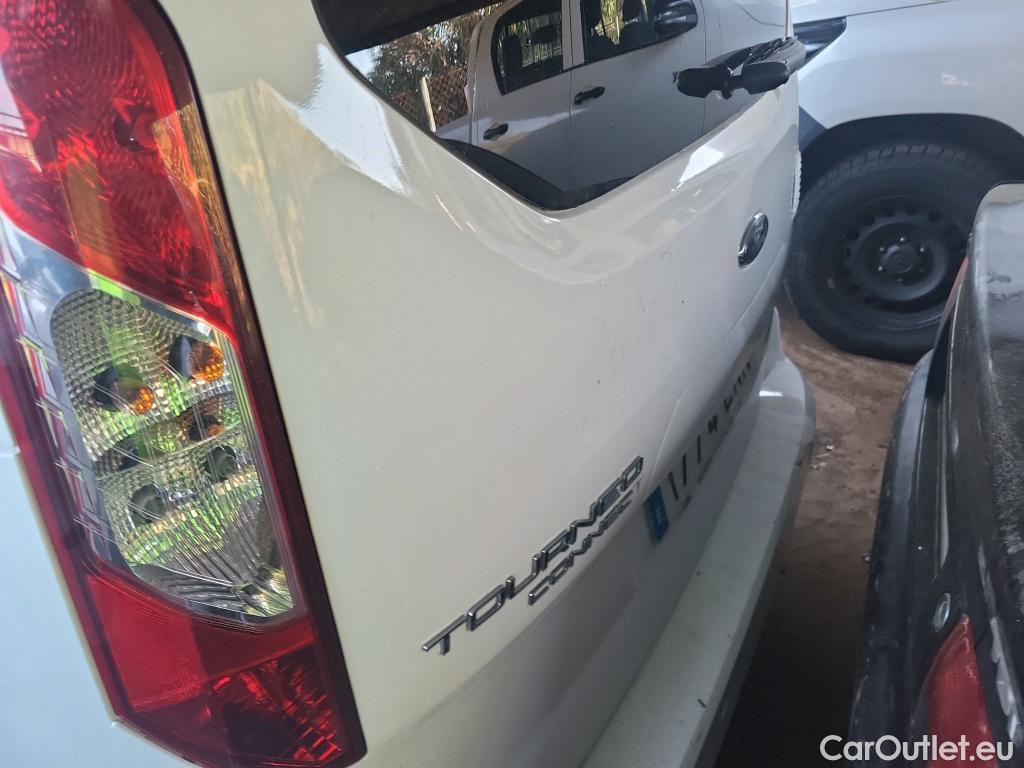  Ford  Grand Tourneo FORD  Connect / 2013 / 5P / monovolumen 1.5 TDCi 74kW (100CV) Titanium #2