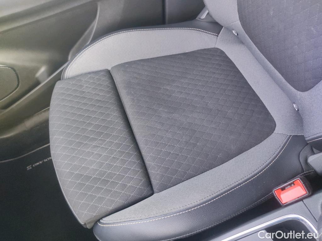  Opel   Grandland X OPEL / 2017 / 5P / todoterreno 1.2 Turbo Ultimate Auto #14