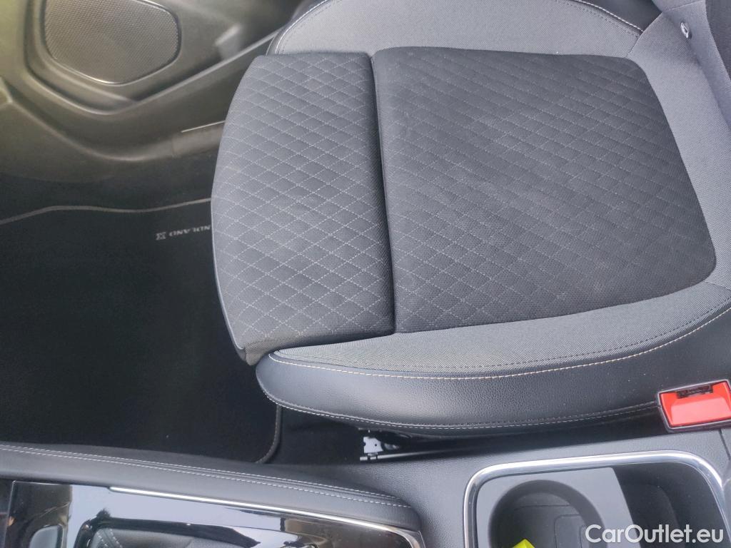  Opel   Grandland X OPEL / 2017 / 5P / todoterreno 1.2 Turbo Ultimate Auto #26