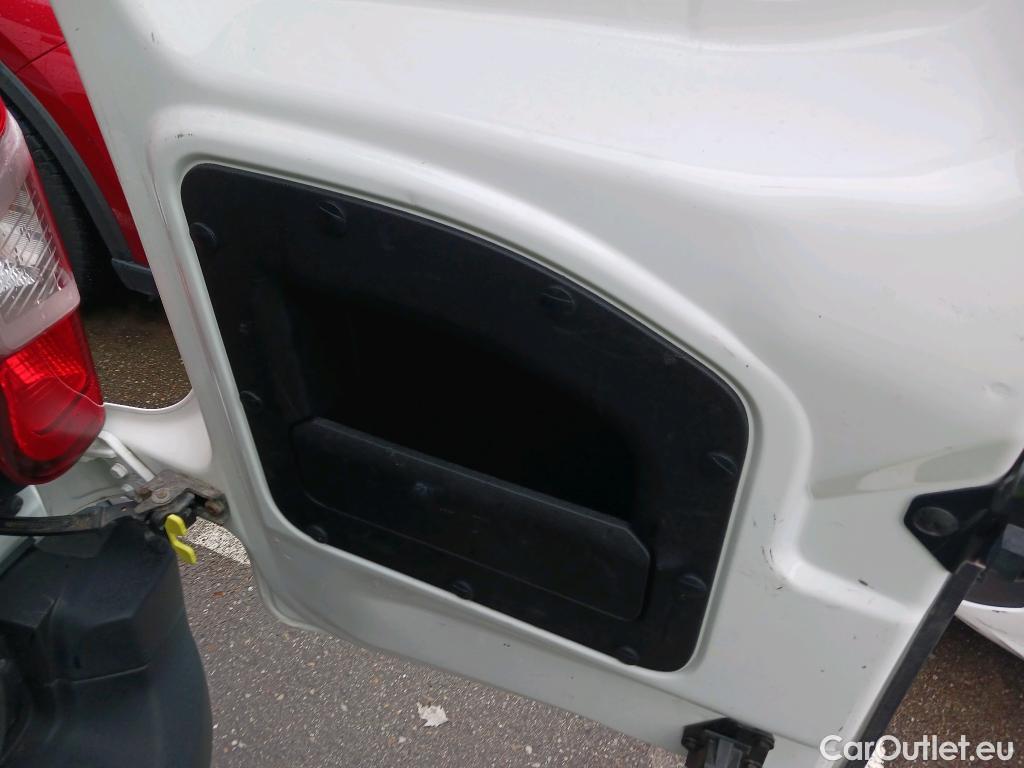  Citroen  Berlingo CITROEN  COMBI Talla M BlueHDi 100 S&S LIVE (IND) #26