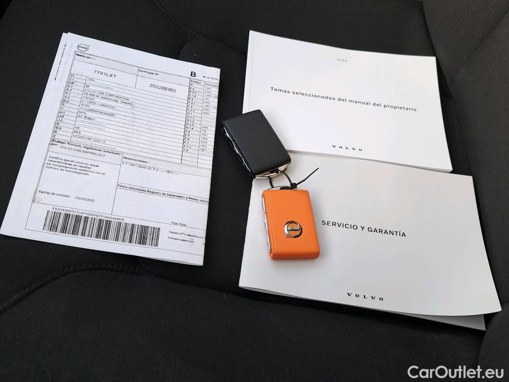  Volvo  XC60 VOLVO  / 2017 / 5P / todoterreno 2.0 B4 D AWD Momentum Pro Auto #4