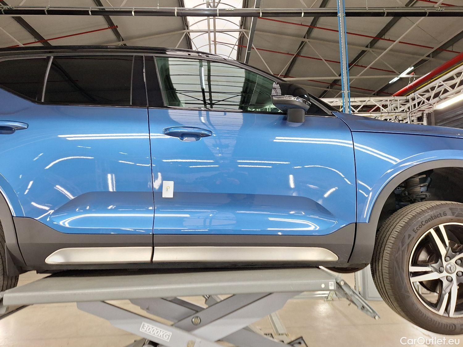  Volvo  XC 40 Volvo, XC40 '17, Volvo XC40 T3 Geartronic R-Design 5d #7