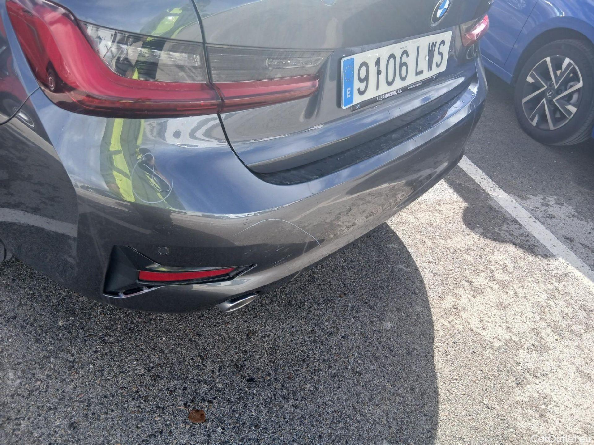  Bmw  Serie 3 BMW  / 2018 / 4P / sedán 318d Auto. #16