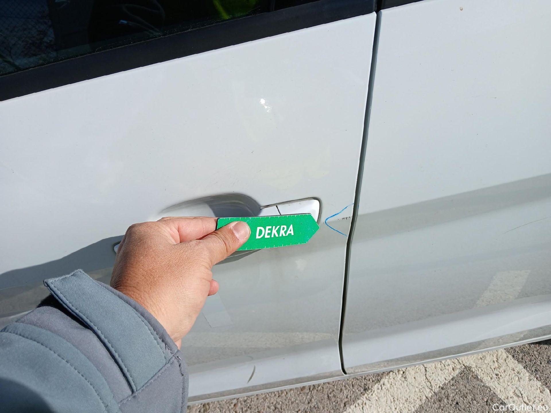  Audi  A1 Sportback AUDI A1 / 2018 / 5P / berlina con portón Sportback Advanced 30 TFSI 81kW (110CV) #7