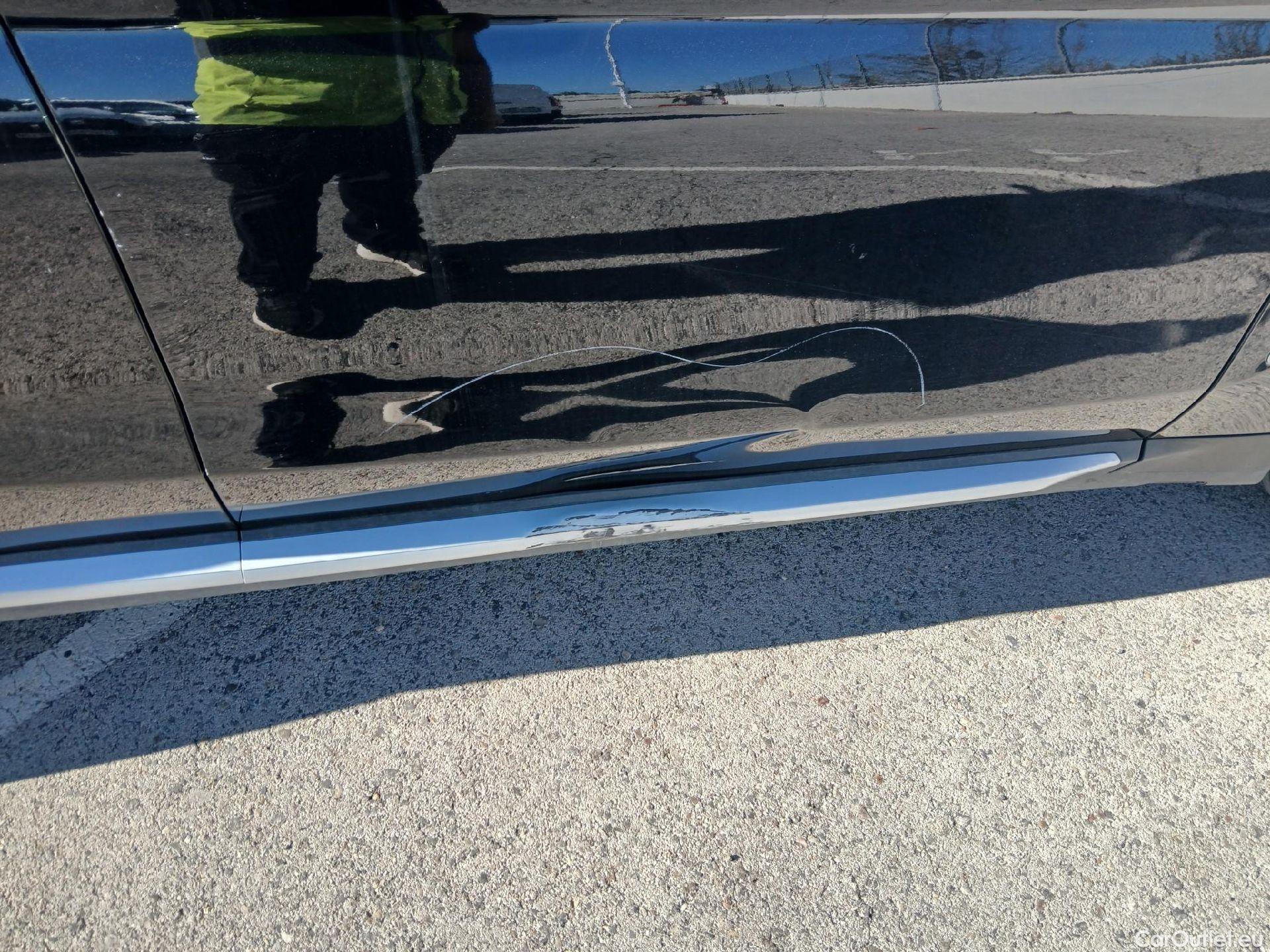  Bmw  X4 BMW  / 2018 / 5P / todoterreno xDrive20d #35