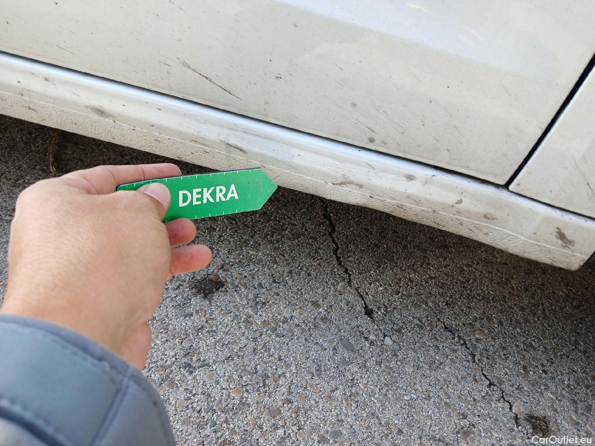  Audi  A1 Sportback AUDI A1 / 2018 / 5P / berlina con portón Sportback Advanced 30 TFSI 81kW (110CV) #14