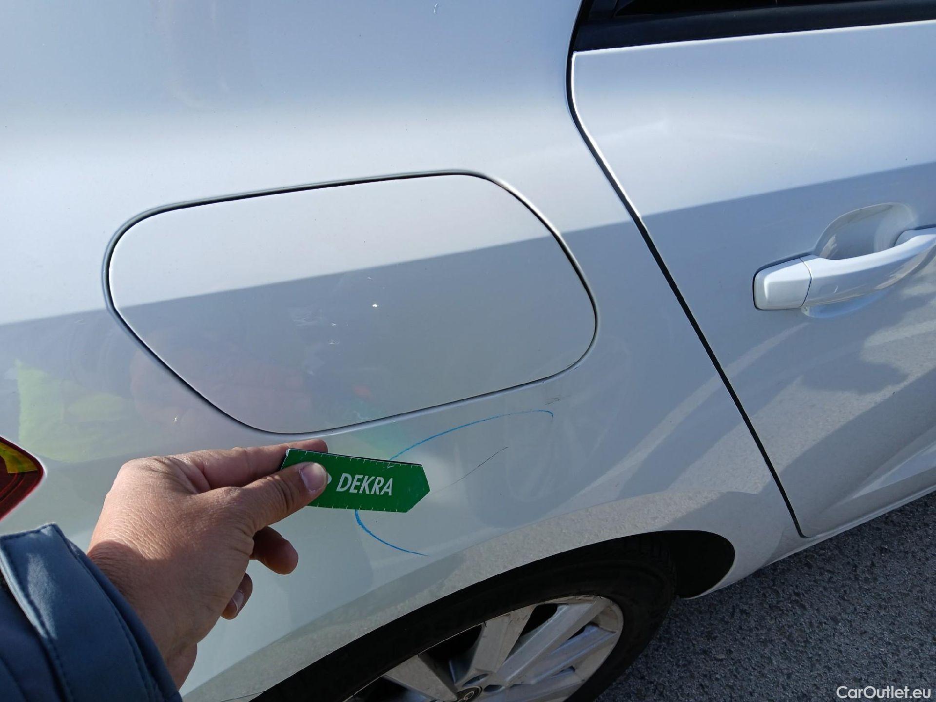  Audi  A1 Sportback AUDI A1 / 2018 / 5P / berlina con portón Sportback Advanced 30 TFSI 81kW (110CV) #11