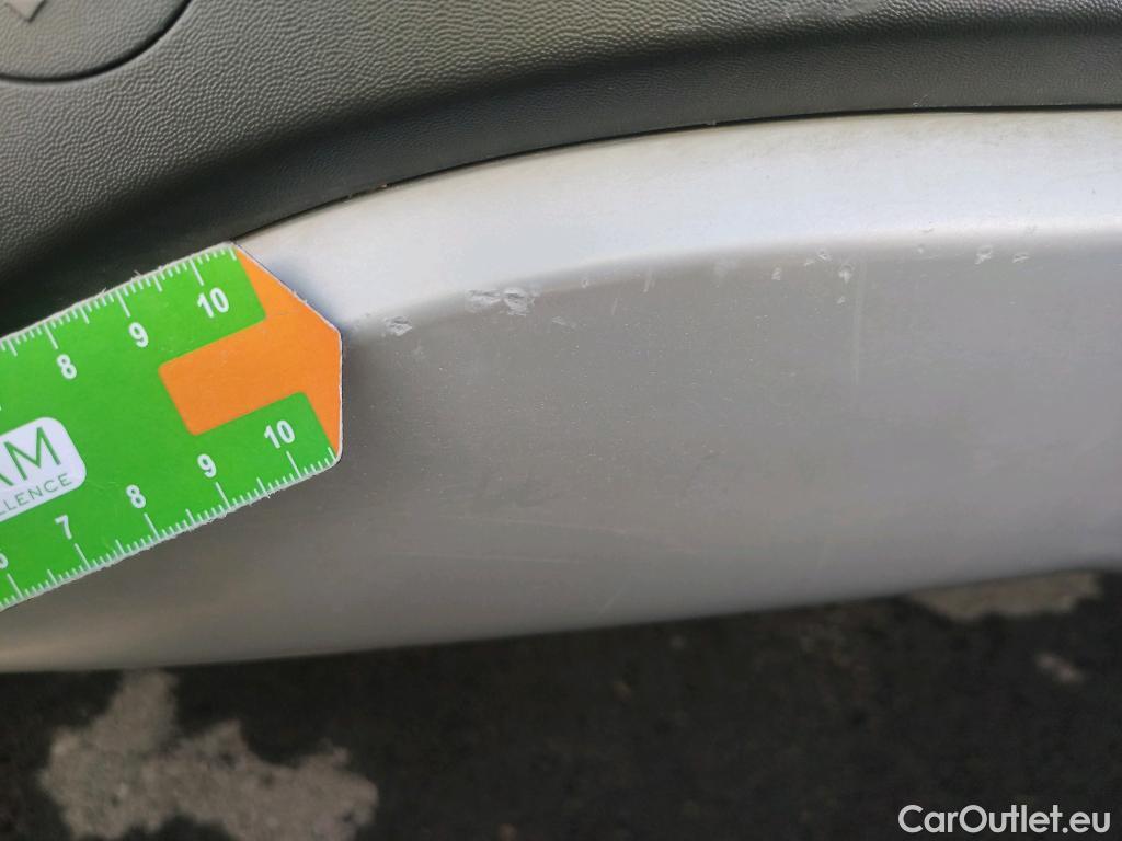  KIA  STONIC KIA  / 2017 / 5P / todoterreno 1.0 T-GDi 74kW (100CV) MHEV iMT Concept #12