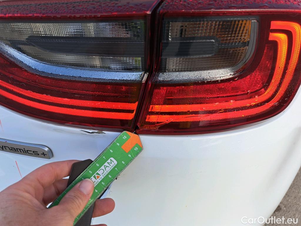  KIA  Cee'd KIA Ceed / 2018 / 5P / berlina con portón 1.6 MHEV iMT 100kW (136CV) Drive #10