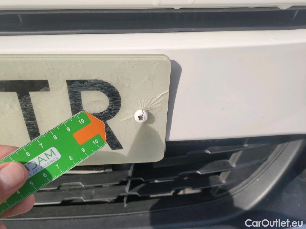  KIA  STONIC KIA  / 2017 / 5P / todoterreno 1.0 T-GDi 74kW (100CV) MHEV iMT Concept #16