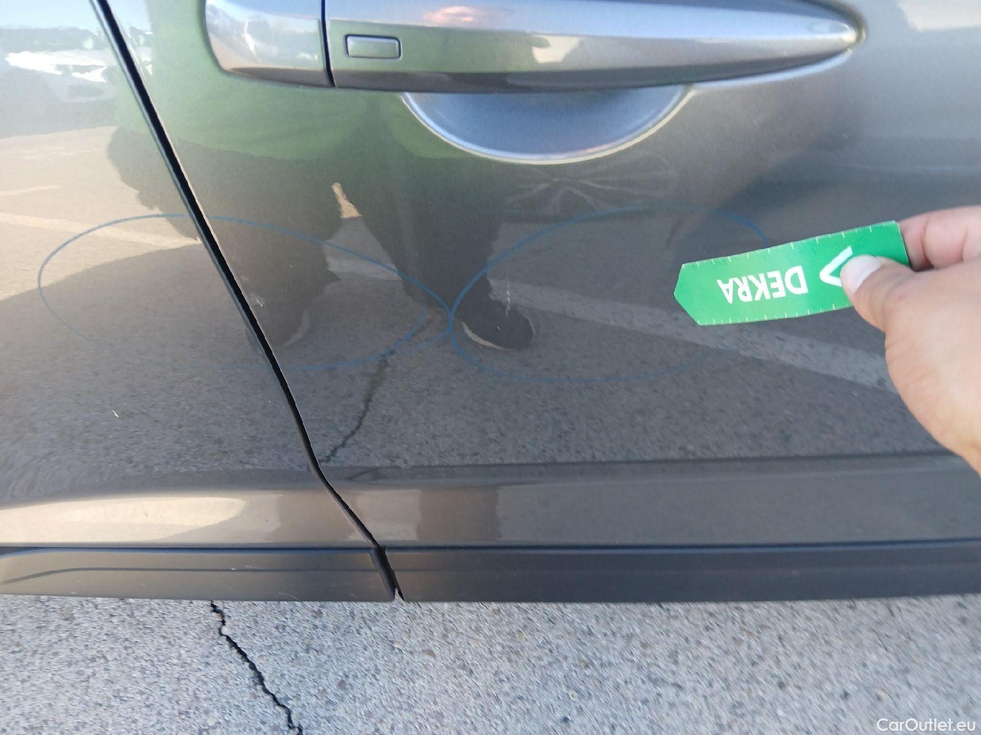  Nissan  Juke NISSAN  / 2019 / 5P / crossover DIG-T 84 kW (114 CV) 6M/T N-Connecta #27