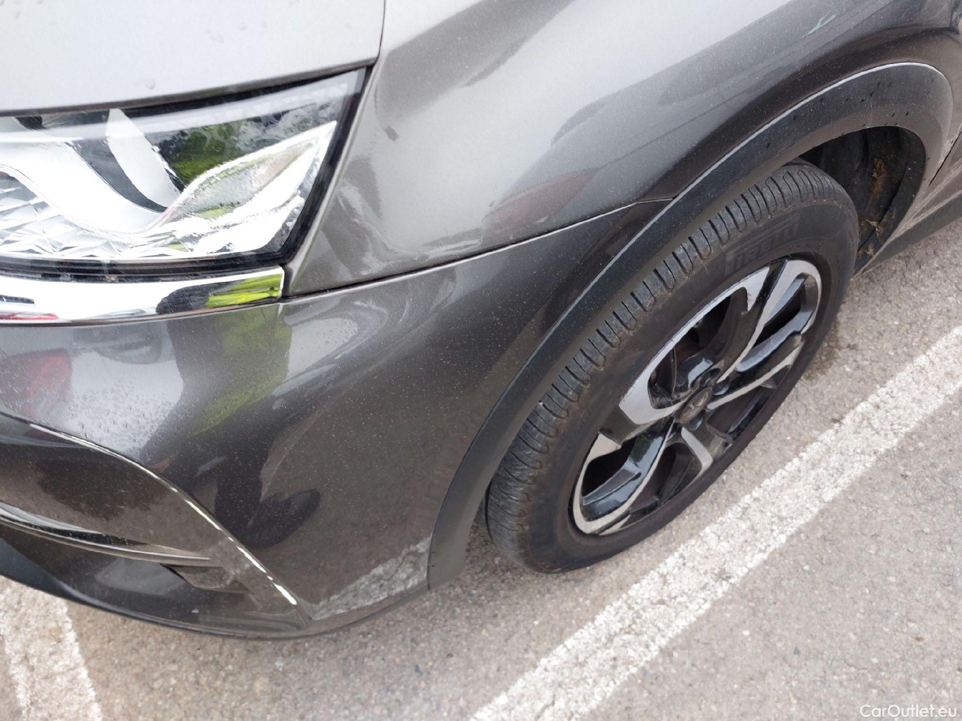  DS  DS7 DS DS 7 Crossback / 2017 / 5P / todoterreno BlueHDi DE 96kW (130CV) Auto. CHIC (AC) #6