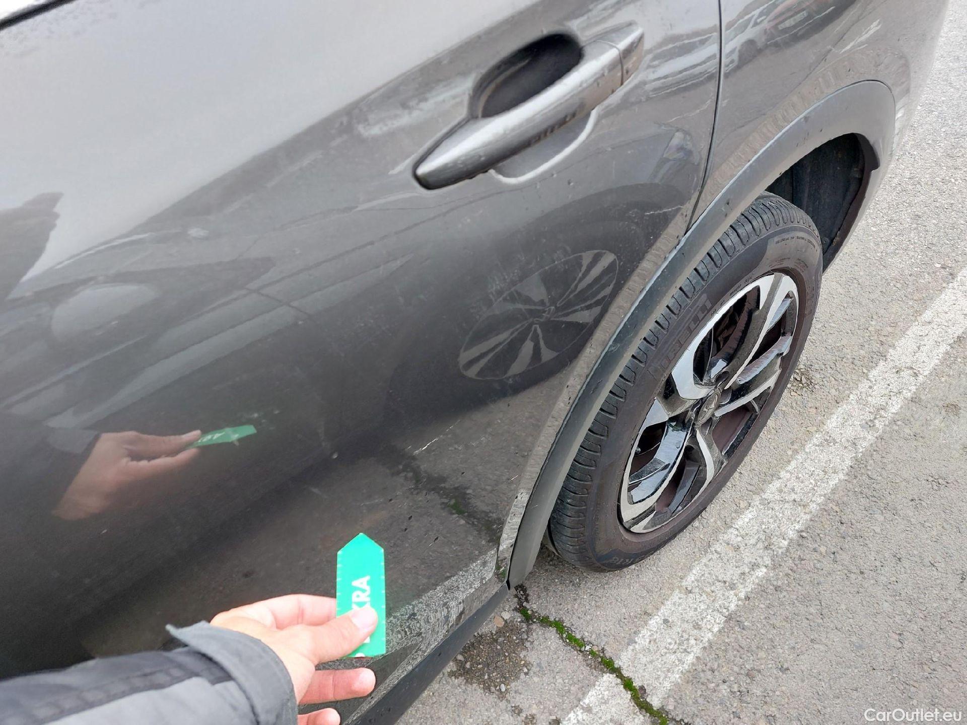  DS  DS7 DS DS 7 Crossback / 2017 / 5P / todoterreno BlueHDi DE 96kW (130CV) Auto. CHIC (AC) #9