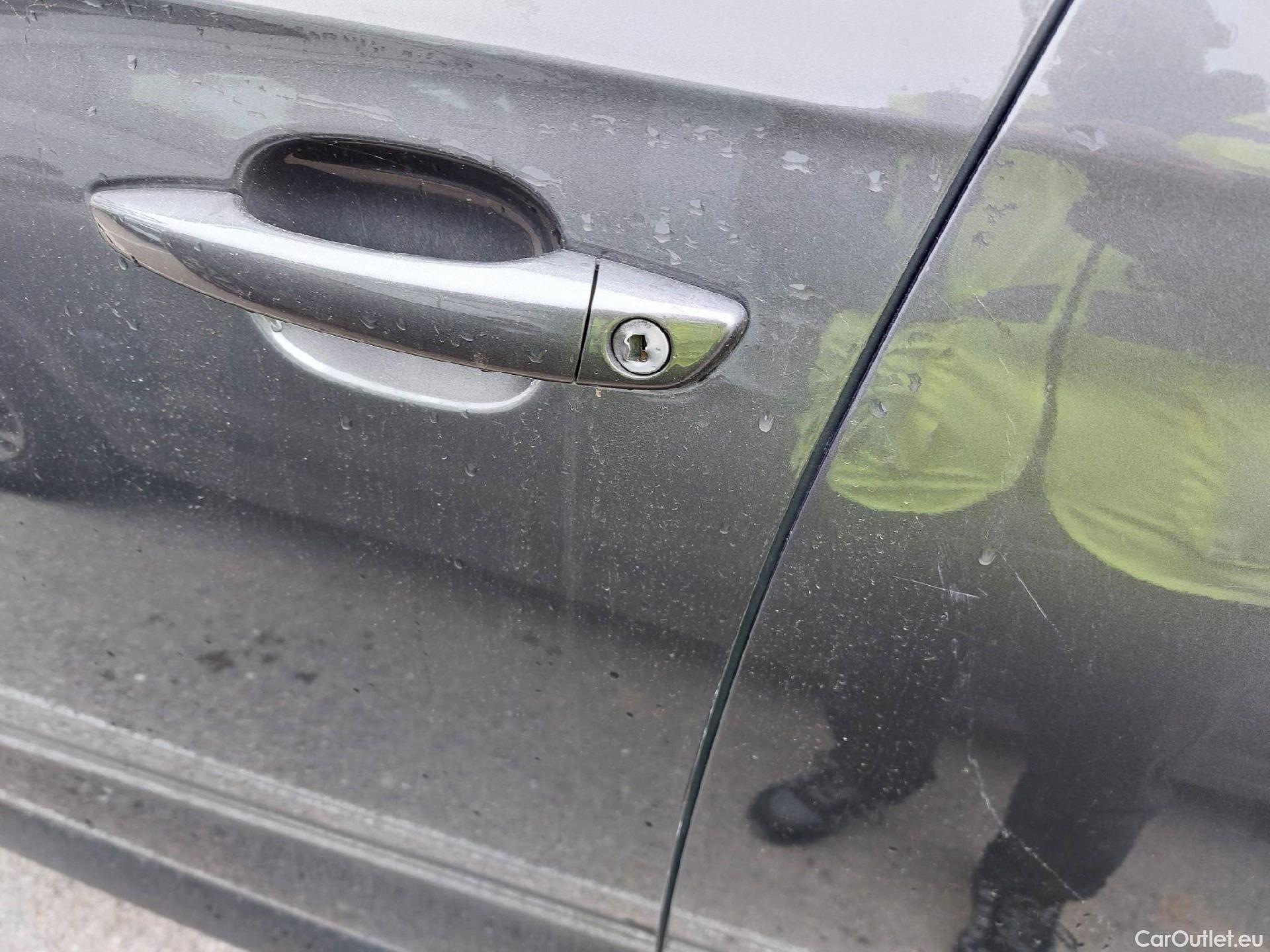  DS  DS7 DS DS 7 Crossback / 2017 / 5P / todoterreno BlueHDi DE 96kW (130CV) Auto. CHIC (AC) #22