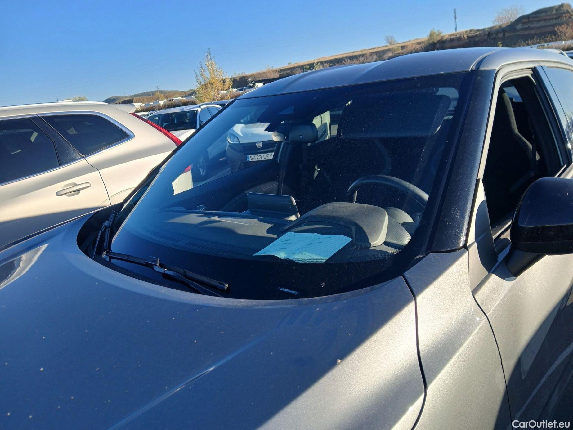  Nissan  Juke NISSAN  / 2019 / 5P / crossover DIG-T 84 kW (114 CV) 6M/T N-Connecta #5