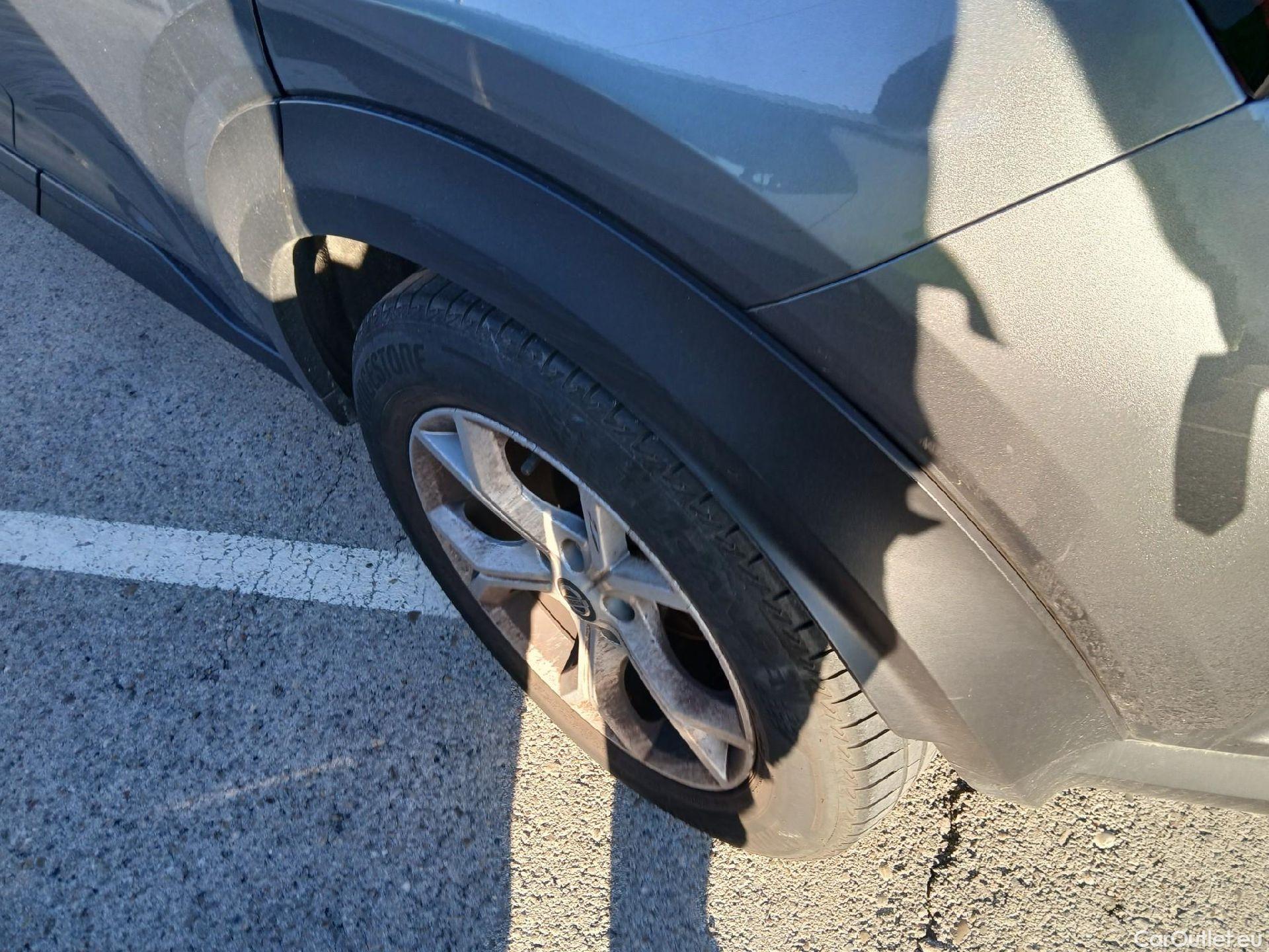  Nissan  Juke NISSAN  / 2019 / 5P / crossover DIG-T 84 kW (114 CV) 6M/T N-Connecta #19