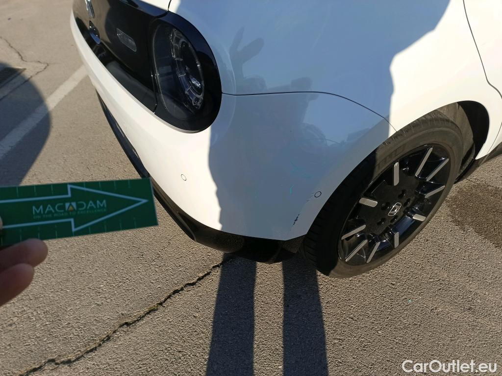  Honda  E HONDA Honda  / 2019 / 5P / brlina con portón Advanc Llantas 17