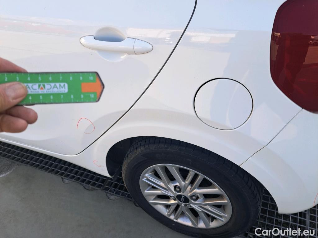  KIA  Picanto KIA  / 2020 / 5P / berlina con portón 1.0 DPi 49kW (67CV) Concept Pack Comfort #22