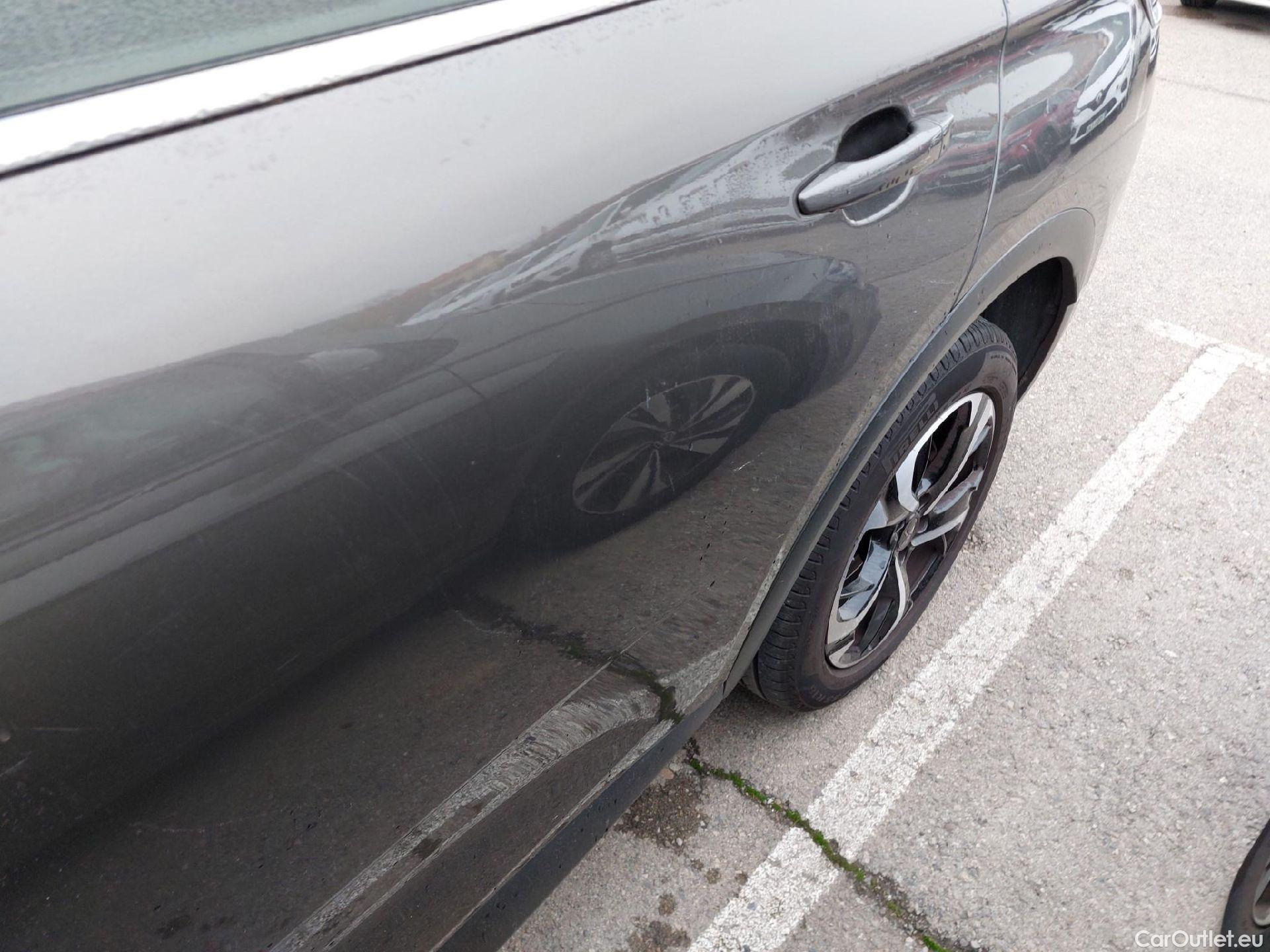  DS  DS7 DS DS 7 Crossback / 2017 / 5P / todoterreno BlueHDi DE 96kW (130CV) Auto. CHIC (AC) #8