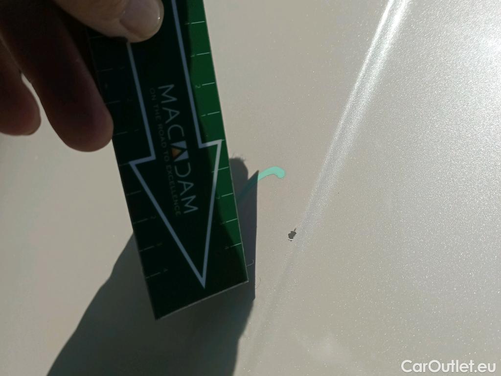  Honda  E HONDA Honda  / 2019 / 5P / brlina con portón Advanc Llantas 17