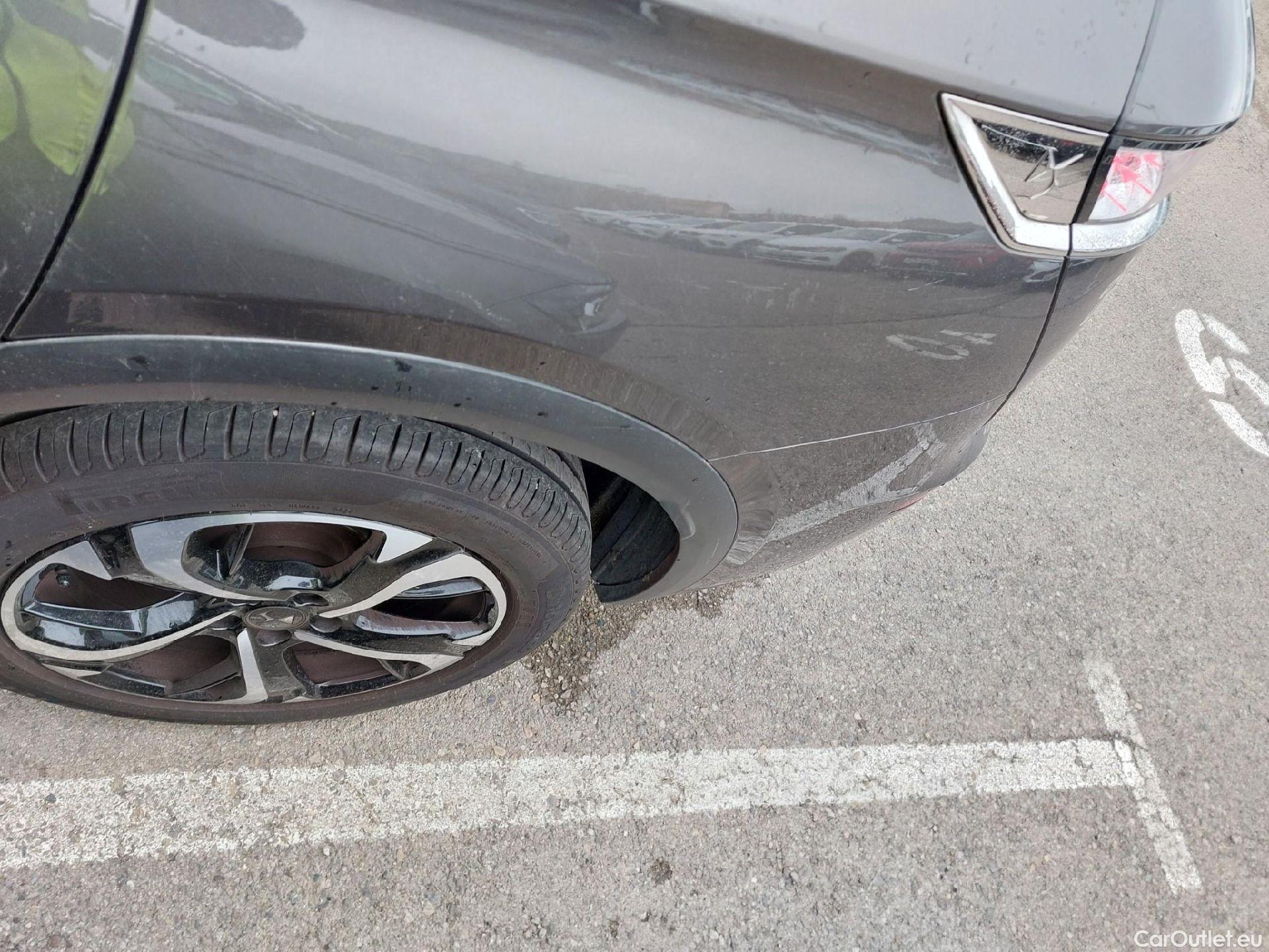  DS  DS7 DS DS 7 Crossback / 2017 / 5P / todoterreno BlueHDi DE 96kW (130CV) Auto. CHIC (AC) #11