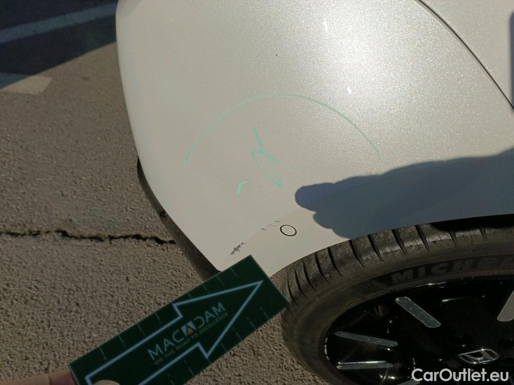  Honda  E HONDA Honda  / 2019 / 5P / brlina con portón Advanc Llantas 17