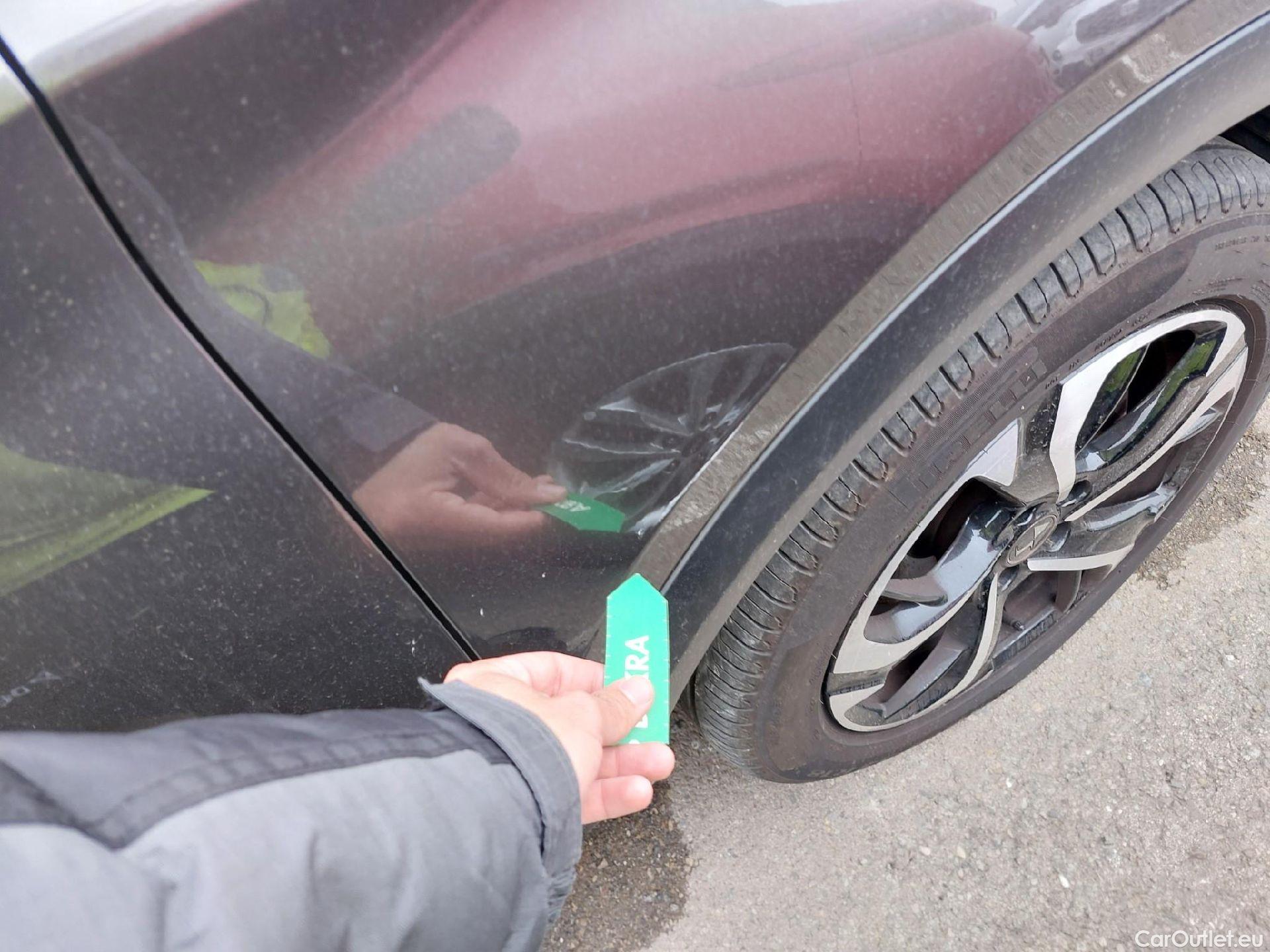  DS  DS7 DS DS 7 Crossback / 2017 / 5P / todoterreno BlueHDi DE 96kW (130CV) Auto. CHIC (AC) #19