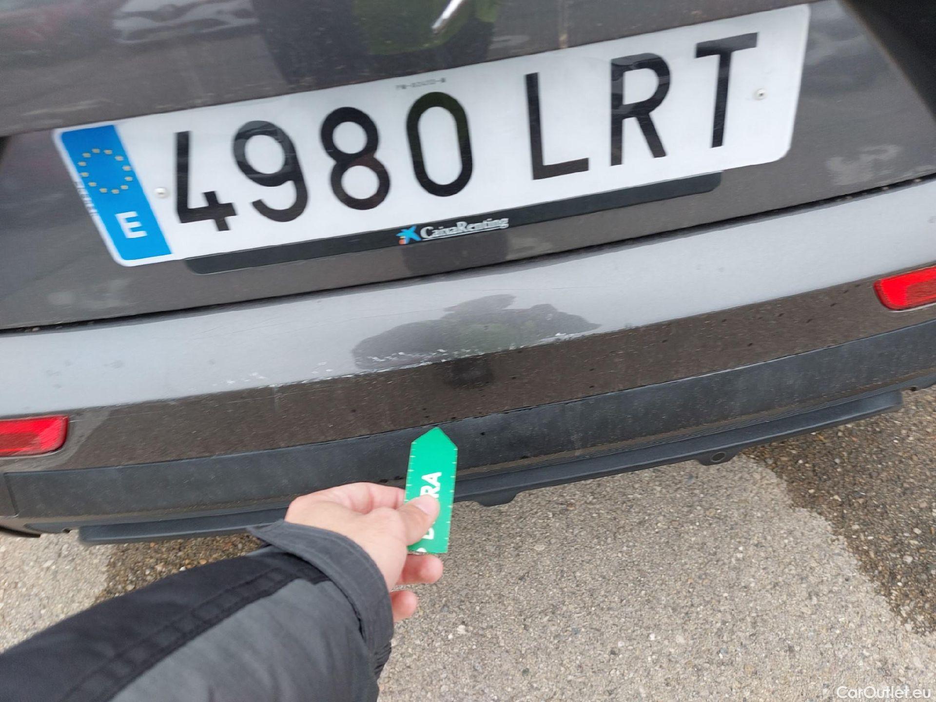  DS  DS7 DS DS 7 Crossback / 2017 / 5P / todoterreno BlueHDi DE 96kW (130CV) Auto. CHIC (AC) #14