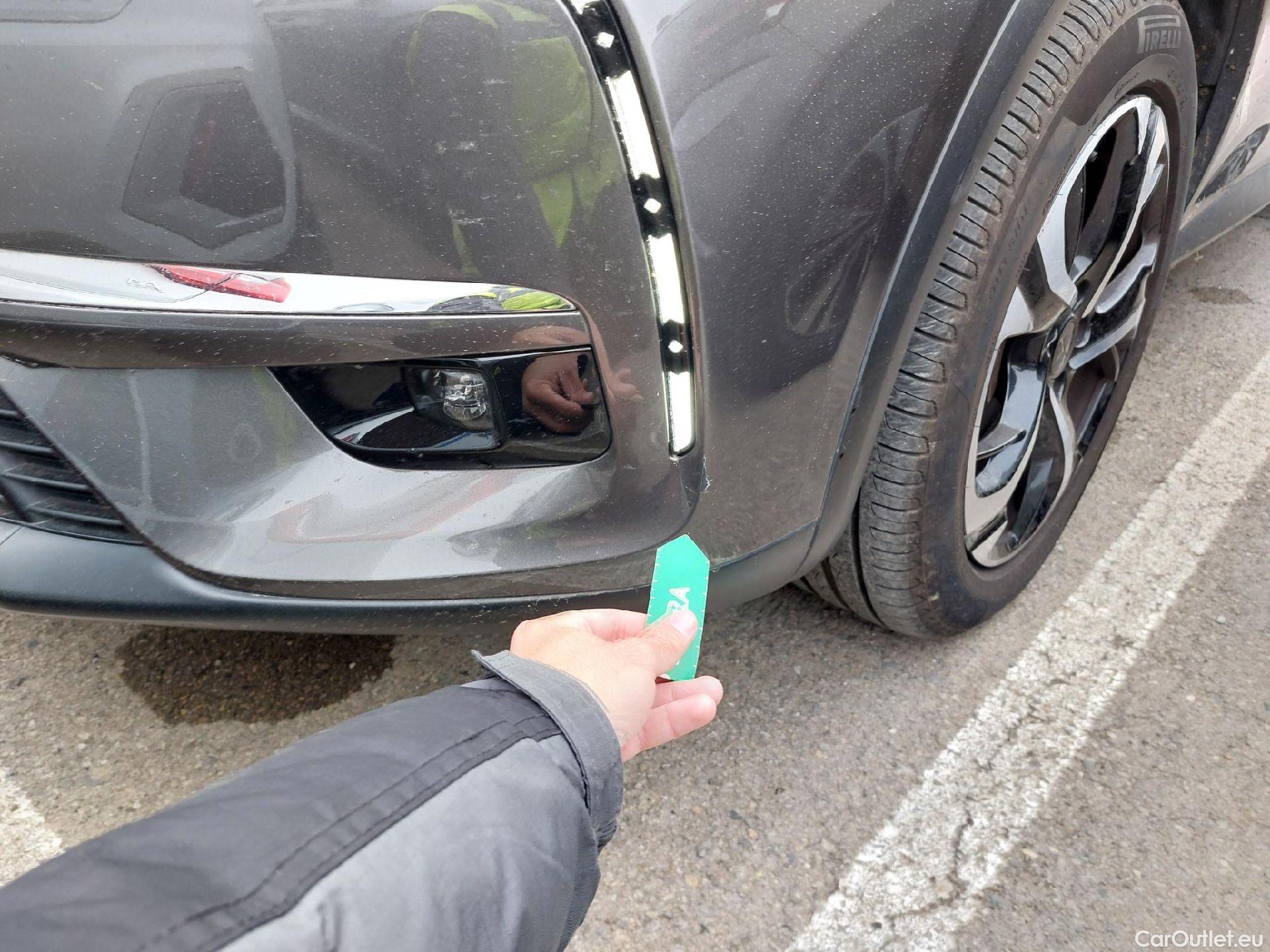  DS  DS7 DS DS 7 Crossback / 2017 / 5P / todoterreno BlueHDi DE 96kW (130CV) Auto. CHIC (AC) #4