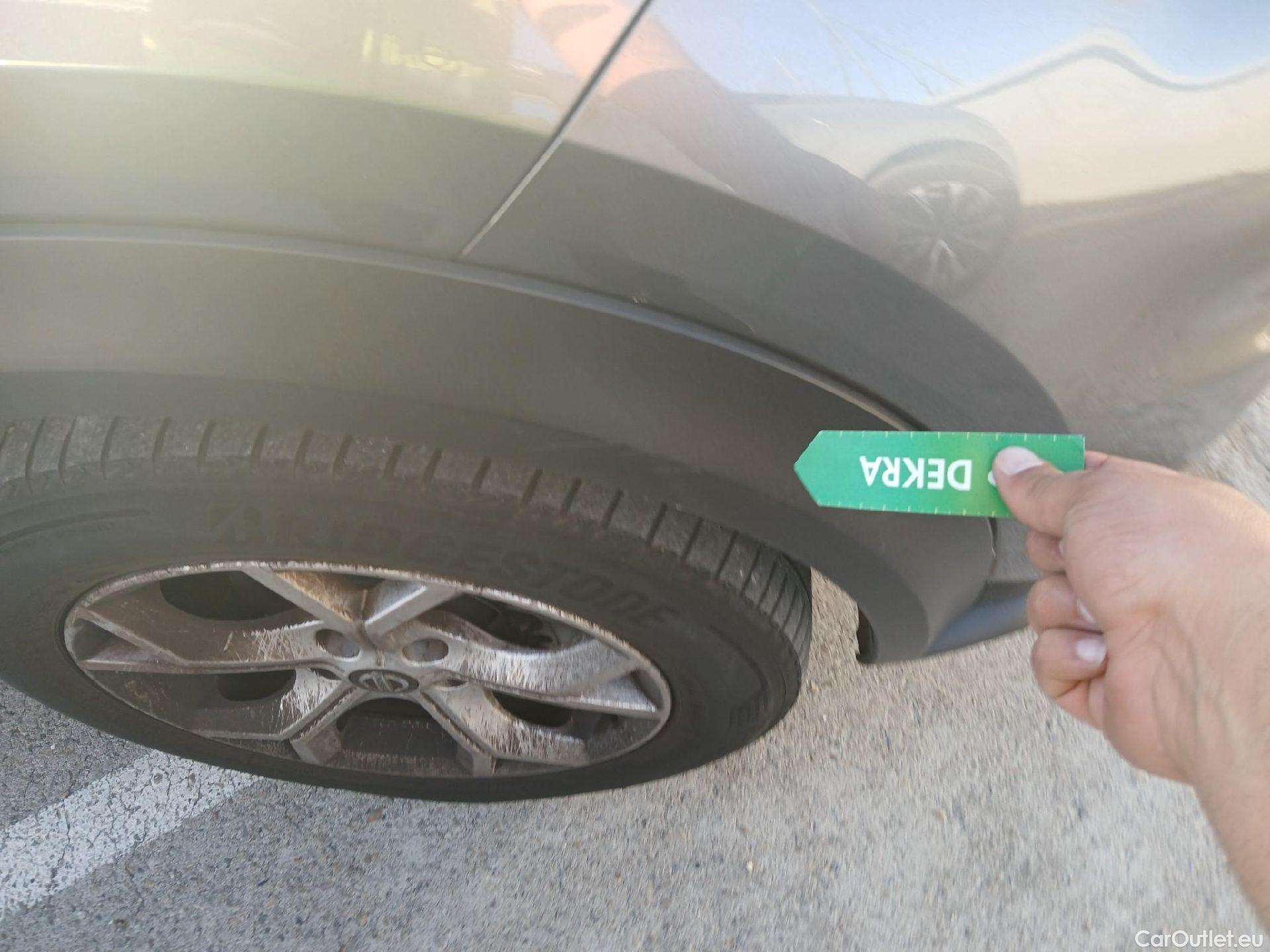  Nissan  Juke NISSAN  / 2019 / 5P / crossover DIG-T 84 kW (114 CV) 6M/T N-Connecta #33