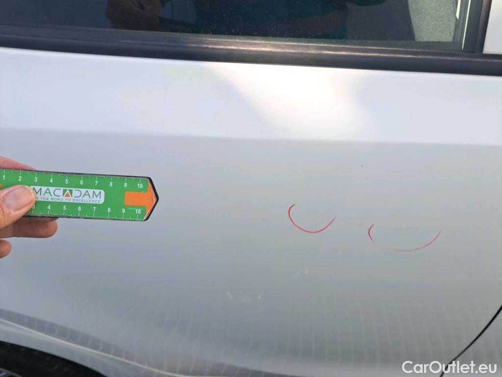  KIA  Picanto KIA  / 2020 / 5P / berlina con portón 1.0 DPi 49kW (67CV) Concept Pack Comfort #16