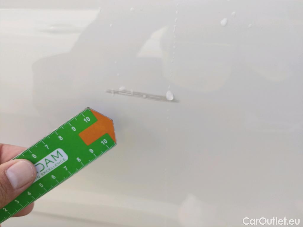  KIA  STONIC KIA  / 2017 / 5P / todoterreno 1.0 T-GDi 74kW (100CV) MHEV iMT Concept #4