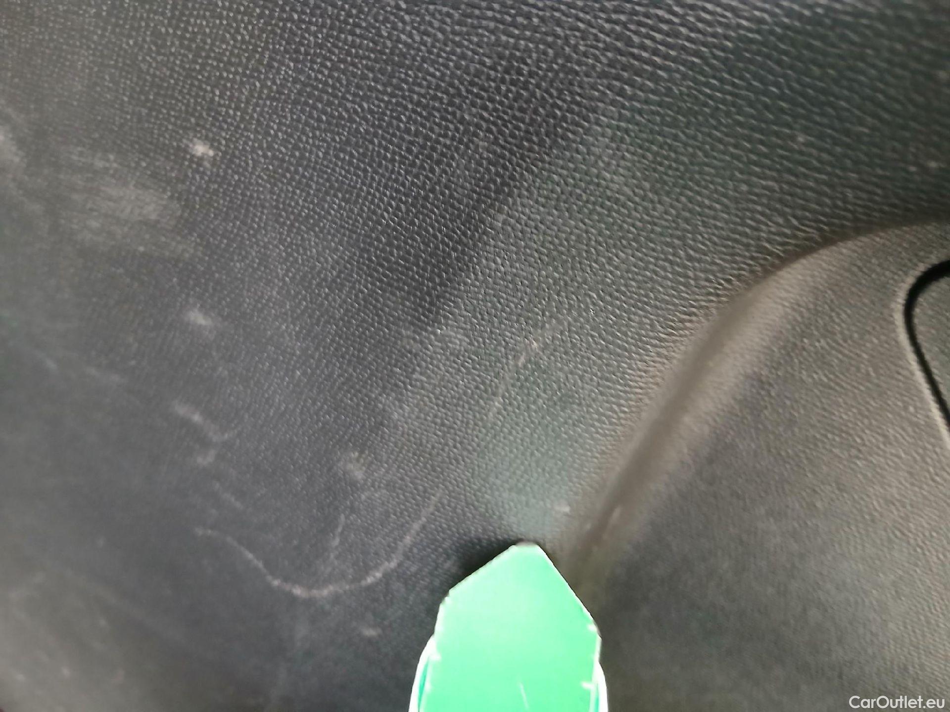  Peugeot  3008  Allure Pack 1.5 HDi 130CV AT8 E6d #7