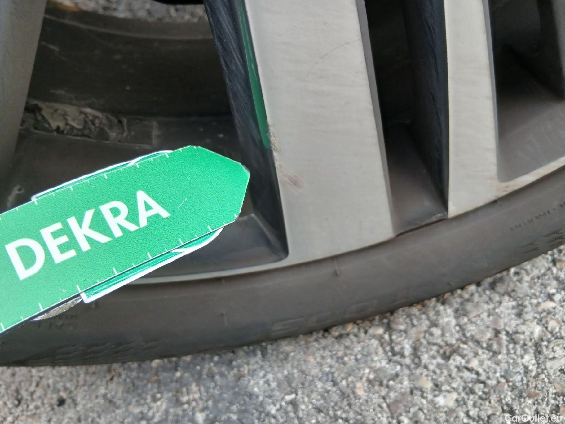  Peugeot  3008  Allure Pack 1.5 HDi 130CV AT8 E6d #12