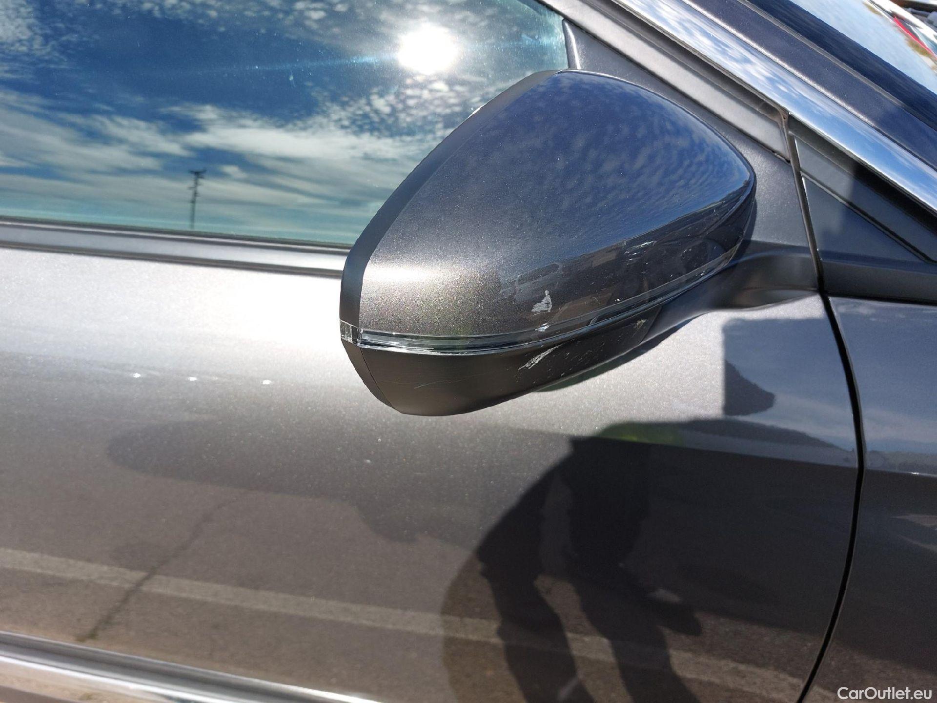  Peugeot  3008 PEUGEOT  / 2020 / 5P / todoterreno 1.5 BlueHDi 96kW (130CV) S&S Active Pack #11