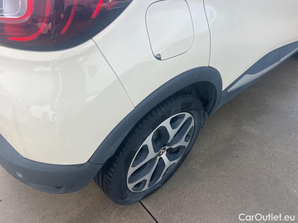  Renault  Captur RENAULT  / 2017 / 5P / crossover Zen TCe 66kW (90CV) -18 (CX) #9