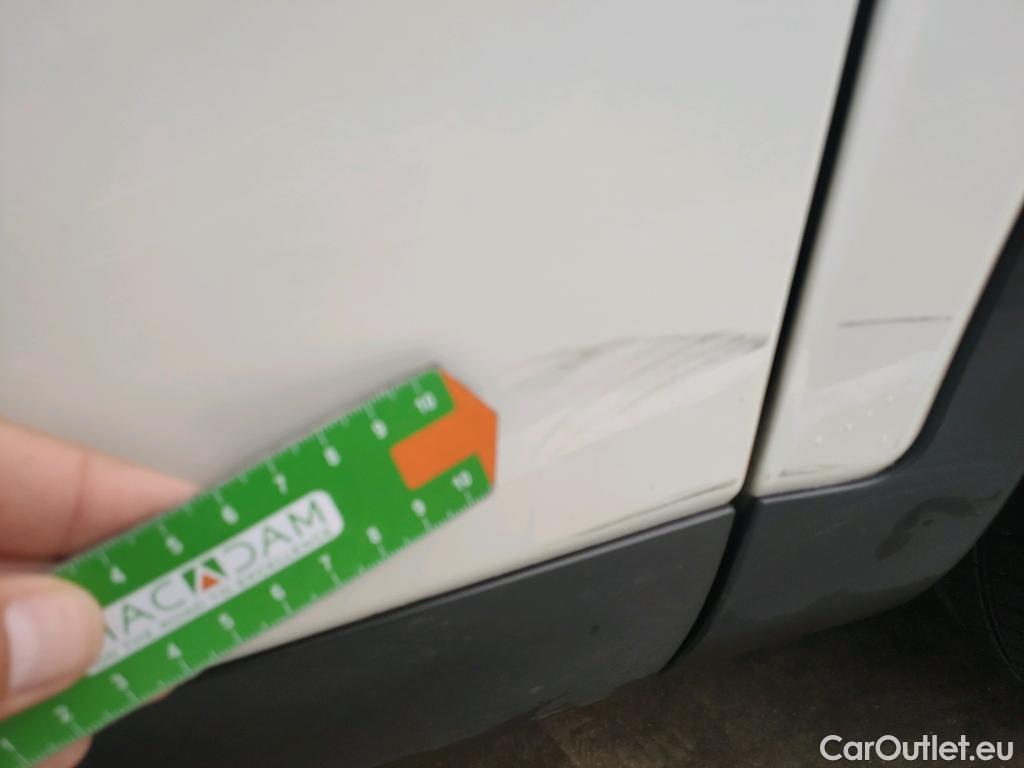  Nissan  Qashqai NISSAN  / 2021 / 5P / todoterreno DIG-T 116kW Xtronic N-Connecta #6