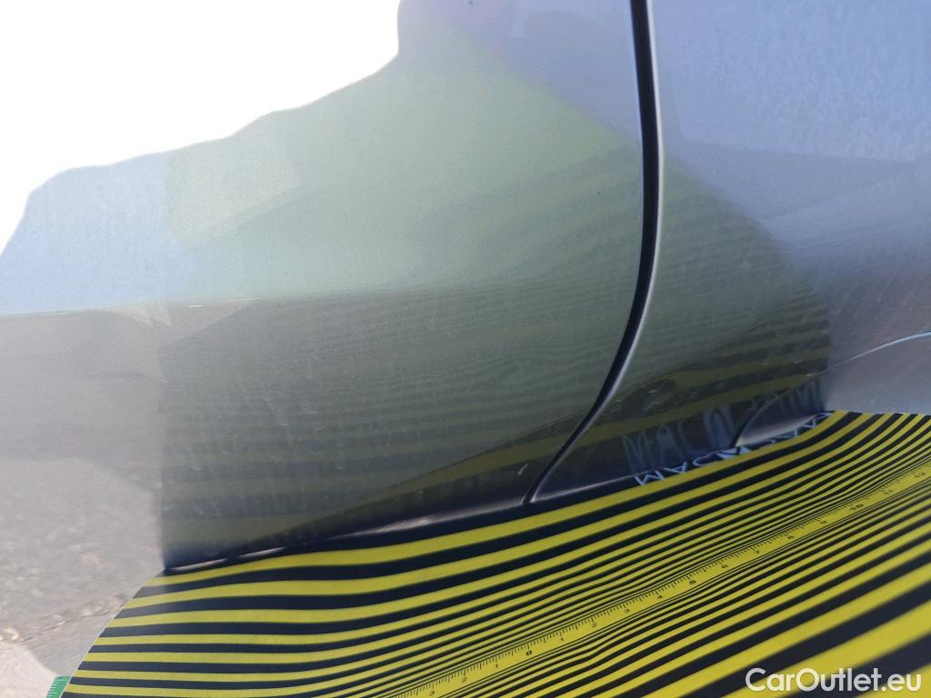  Toyota  C-HR TOYOTA  / 2016 / 5P / todoterreno 1.8 125H Advance (CX) #7