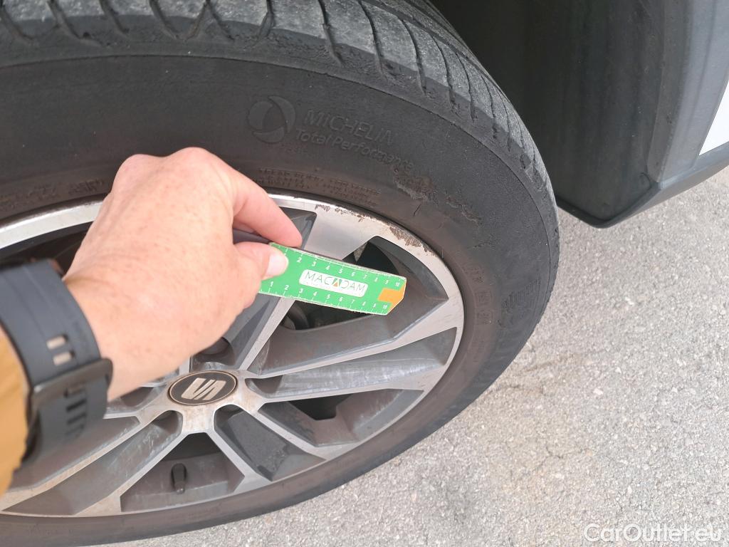  Seat  ATECA SEAT  1.0 TSI 85kW (115CV) St&Sp Style Eco MY20 #6