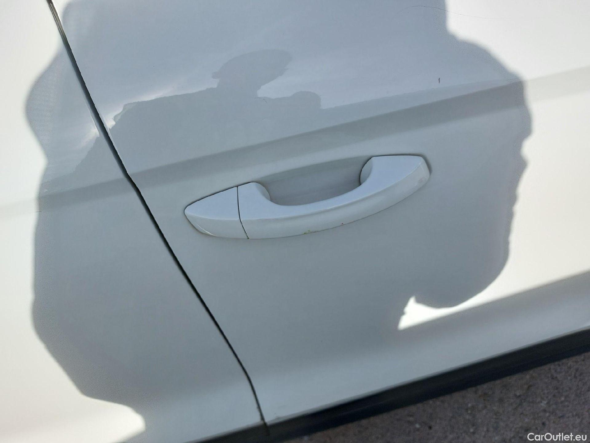  Seat  Arona SEAT  / 2017 / 5P / todoterreno 1.0 TSI 81kW (110CV) Style Plus (AC) #20