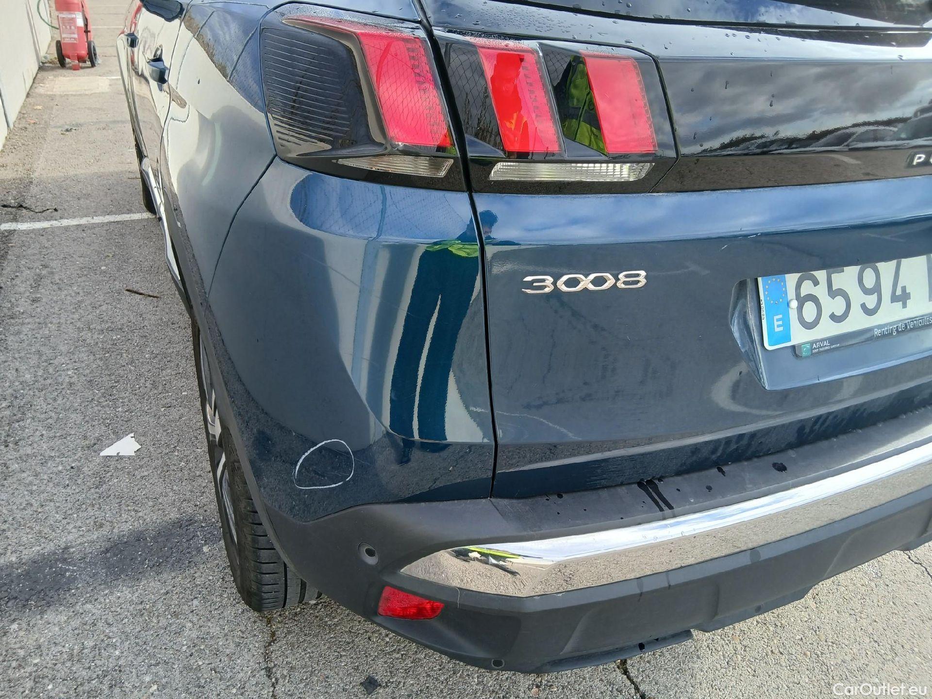  Peugeot  3008  Allure Pack 1.5 HDi 130CV AT8 E6d #25