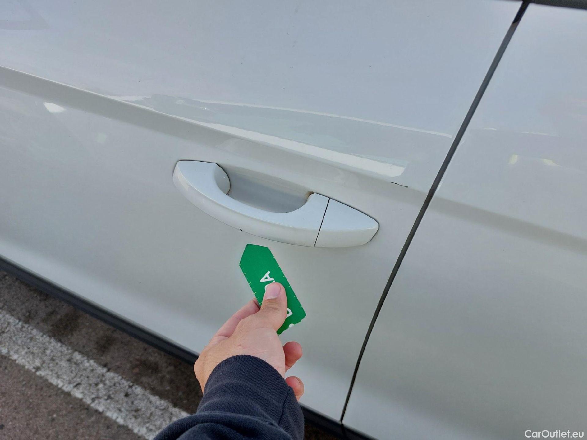  Seat  Arona SEAT  / 2017 / 5P / todoterreno 1.0 TSI 81kW (110CV) Style Plus (AC) #5