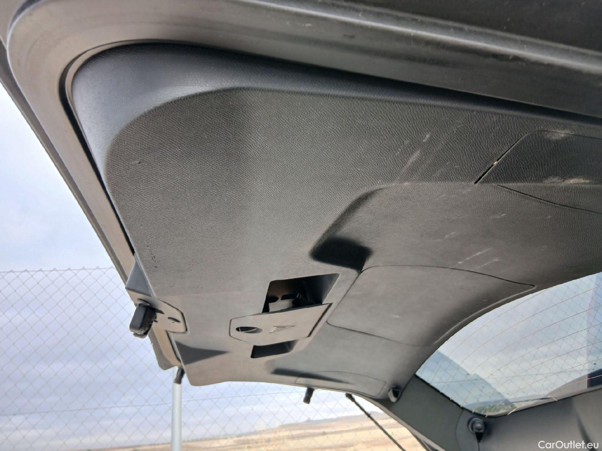  Peugeot  3008  Allure Pack 1.5 HDi 130CV AT8 E6d #5