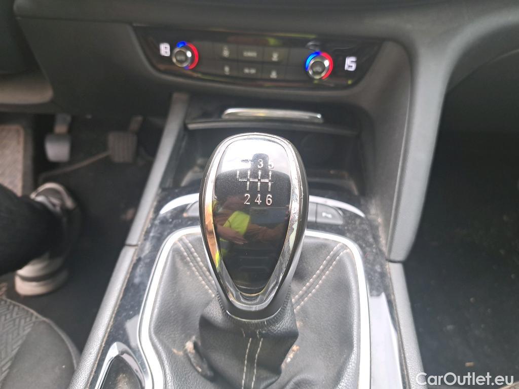  Opel  Insignia OPEL  5p 2G berlina con portón GS 1.6 CDTi 100kW Turbo D Selective #42